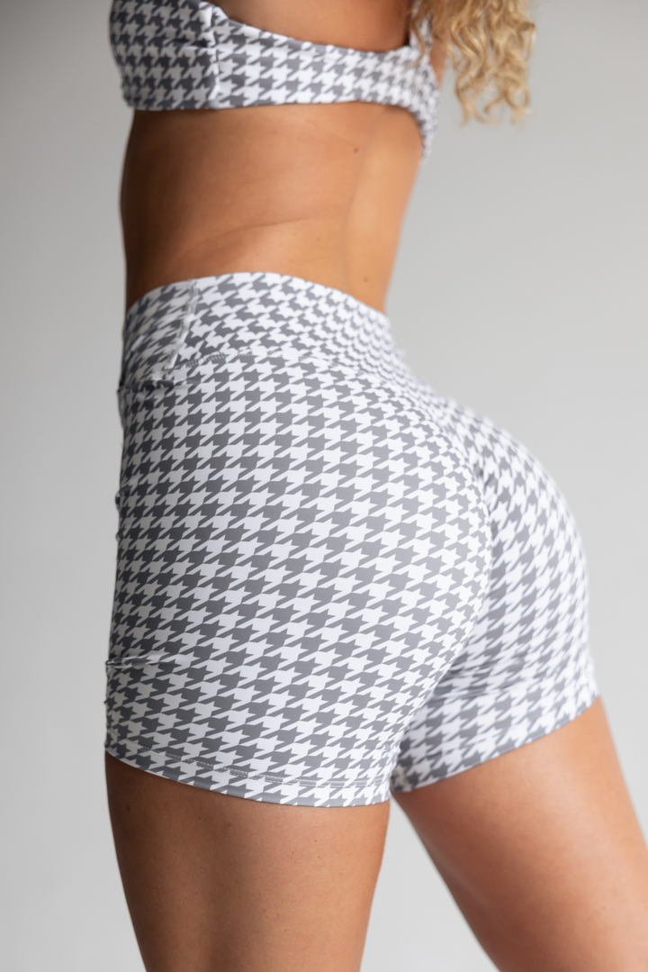 BIKE SHORTS - EARTH GREY (invisible scrunch)